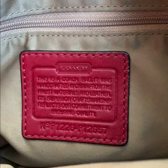 Coach Tote - Picture 9 of 9